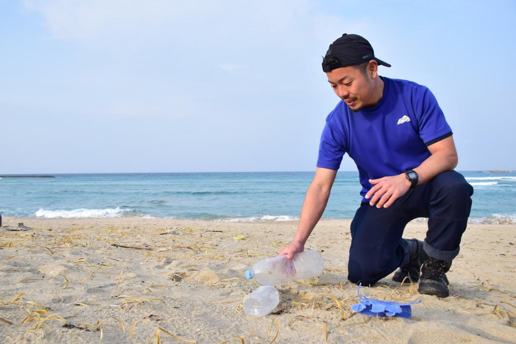 「美しい砂浜」を守る　京丹後のビーチクリーン