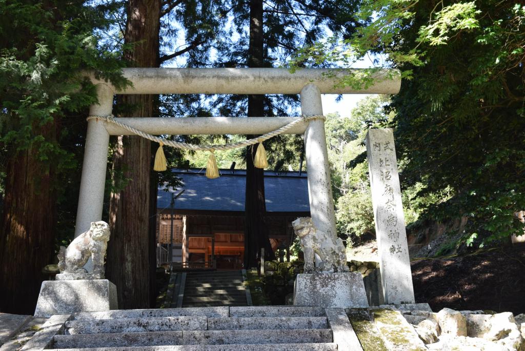稲作にゆかりの比沼麻奈為神社