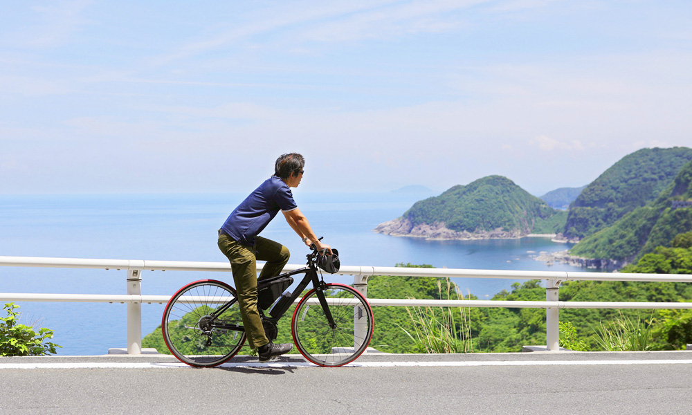 伊根から立岩のある京丹後へはe-Bikeがお薦め
