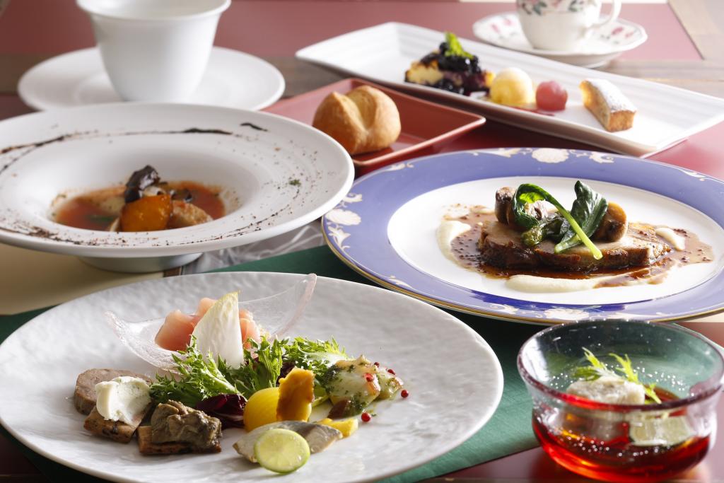 アン・ソン・ベニール