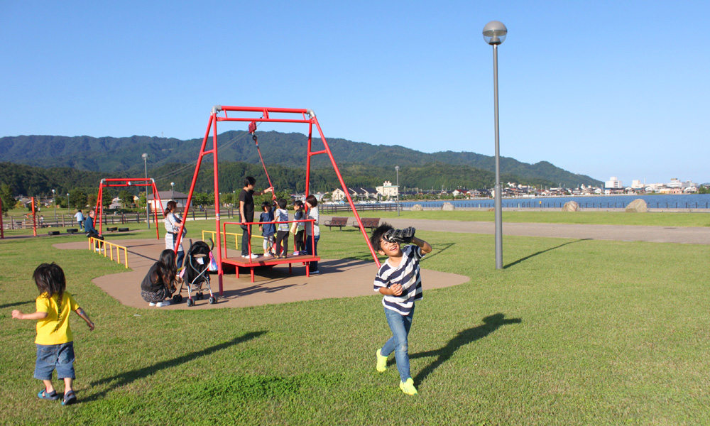 海の京都 子供達とピクニックも 海が見える公園 山にある公園 特集 海の京都観光圏