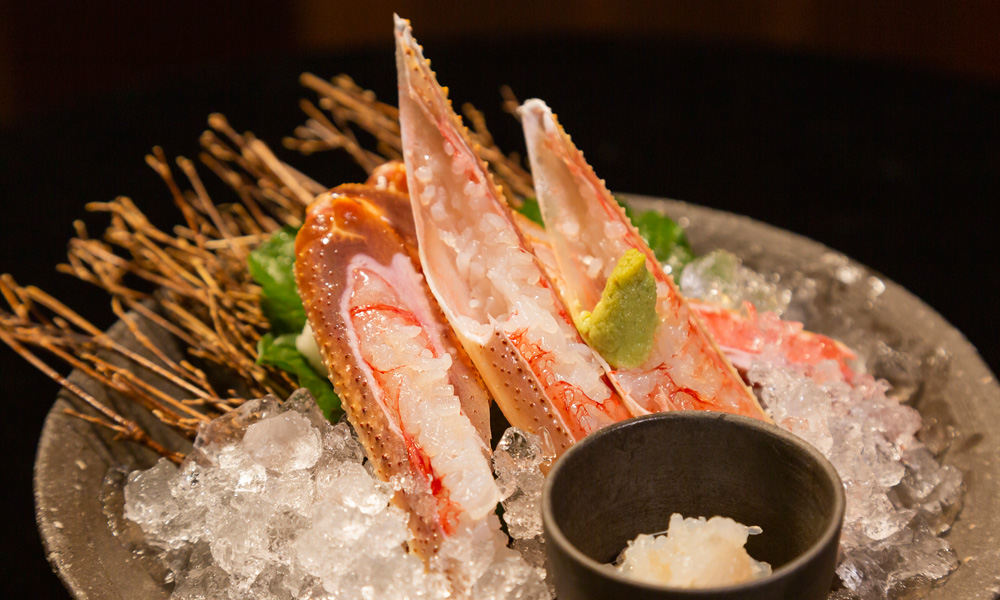 カニ料理(食べ方)/④カニ刺し